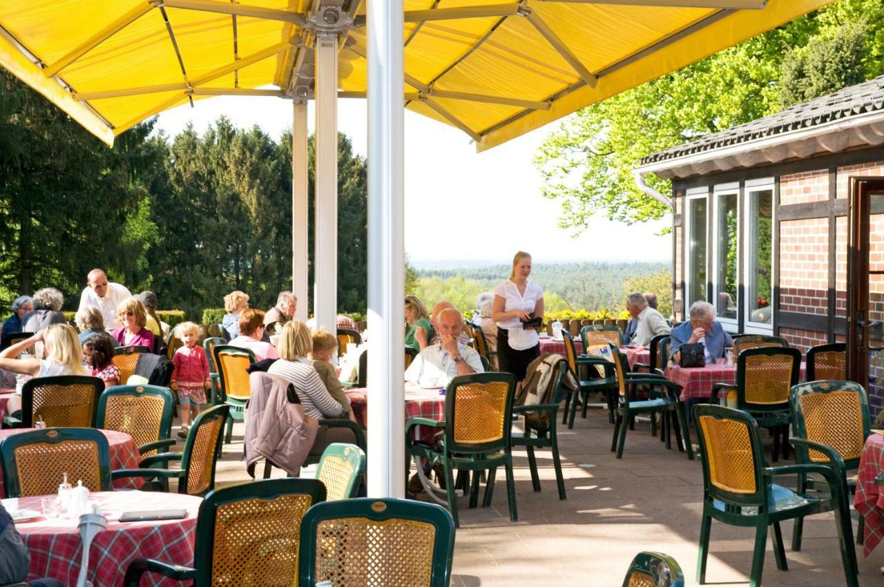 Cafe Und Pension Hoepen Idyll Шнефердинген Экстерьер фото